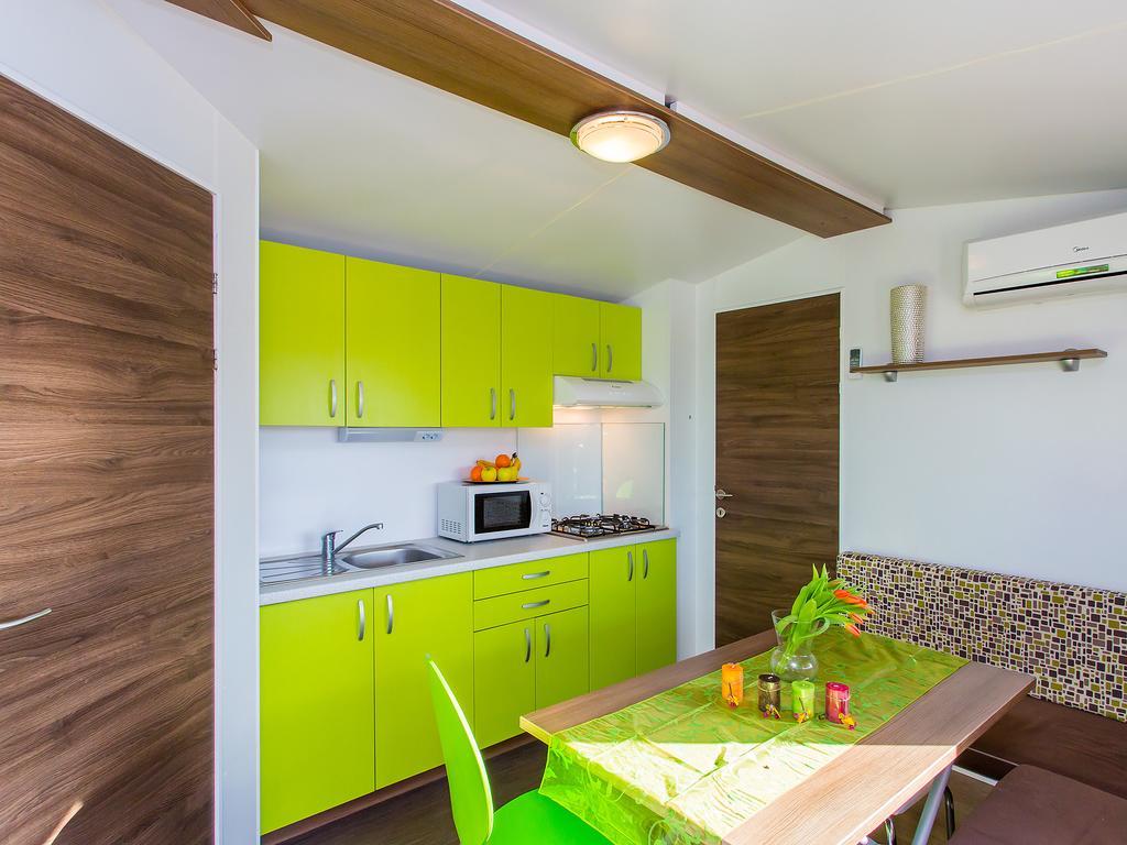 Zelena Laguna Mobile Homes Mugeba Екстер'єр фото